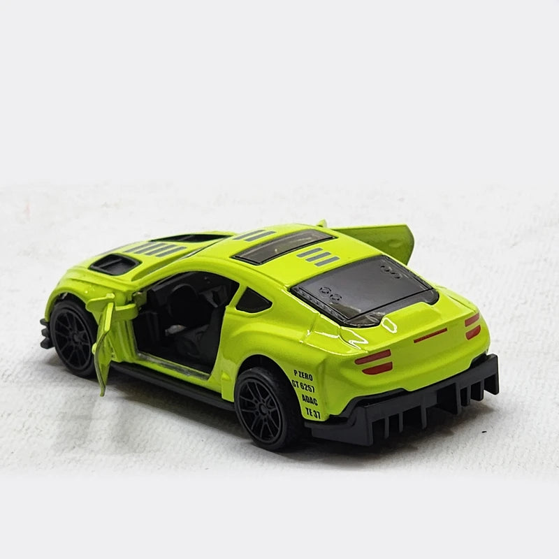 BENTLEY 1/43 Die cast metal Alloy racing Cars, openable doors With Pull Back Function