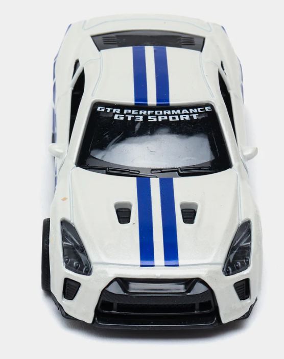 NISSAN GTR 1/43 Die cast metal Alloy Race Cars, openable doors With Pull Back Function car