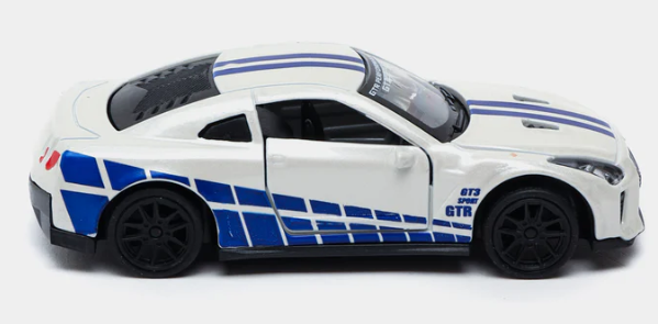 NISSAN GTR 1/43 Die cast metal Alloy Race Cars, openable doors With Pull Back Function car