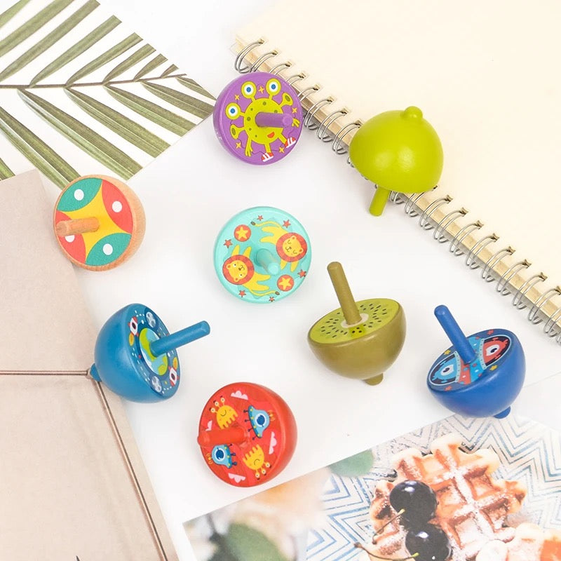 Wooden Hand painted Spinning Tops, Lattu Spinning tops Toys